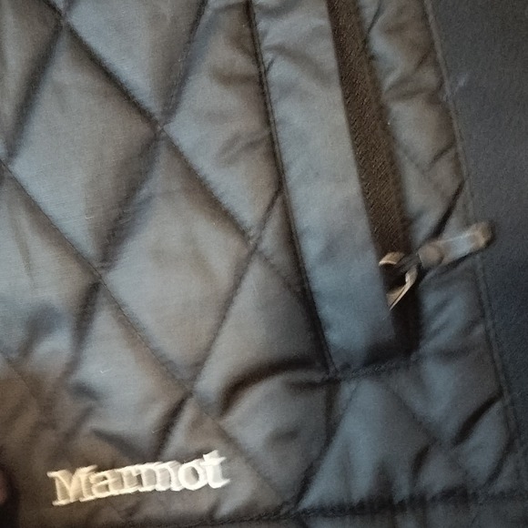 Marmot Womens SP Black Quilted Insulated Vest Full Zip Style with  Zip Pockets - Picture 4 of 5